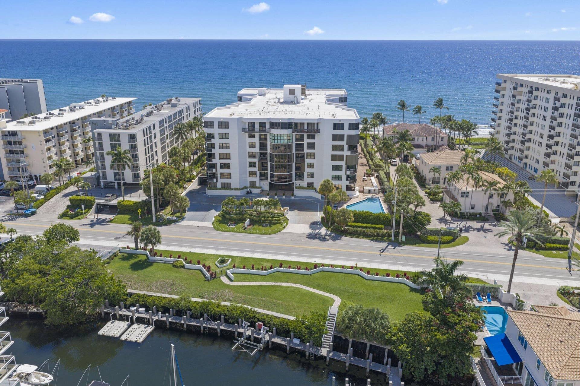 1155 Hillsboro Mile, #402, Hillsboro Beach, FL 33062 1155 Hillsboro Mile 402 - 65.jpg-SMALL