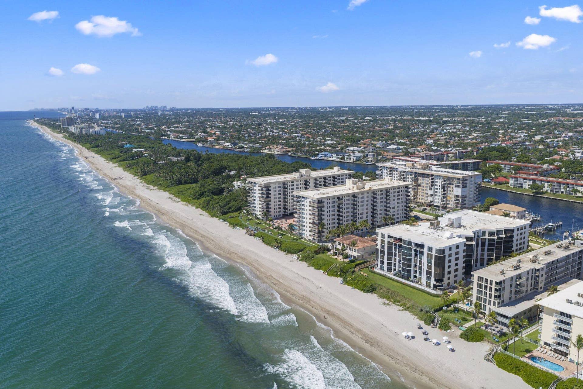 1155 Hillsboro Mile, #402, Hillsboro Beach, FL 33062 1155 Hillsboro Mile 402 - 71.jpg-SMALL