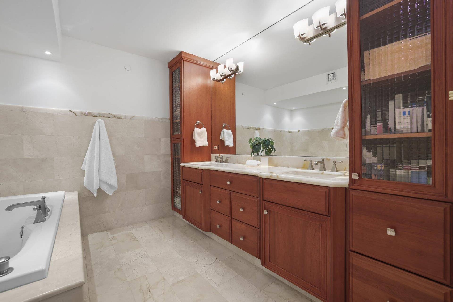 1155 Hillsboro Mile, #402, Hillsboro Beach, FL 33062 1155 Hillsboro Mile 402 - 38.jpg-SMALL