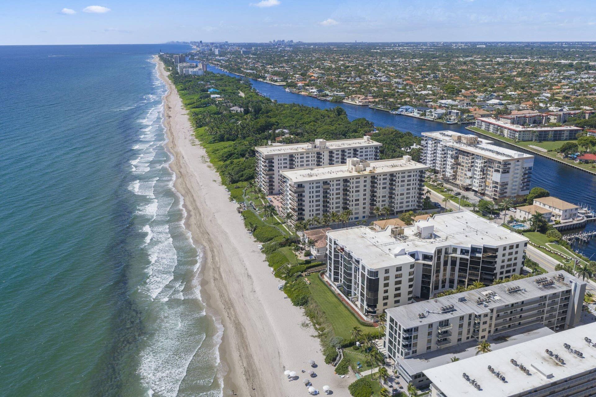 1155 Hillsboro Mile, #402, Hillsboro Beach, FL 33062 1155 Hillsboro Mile 402 - 63.jpg-SMALL