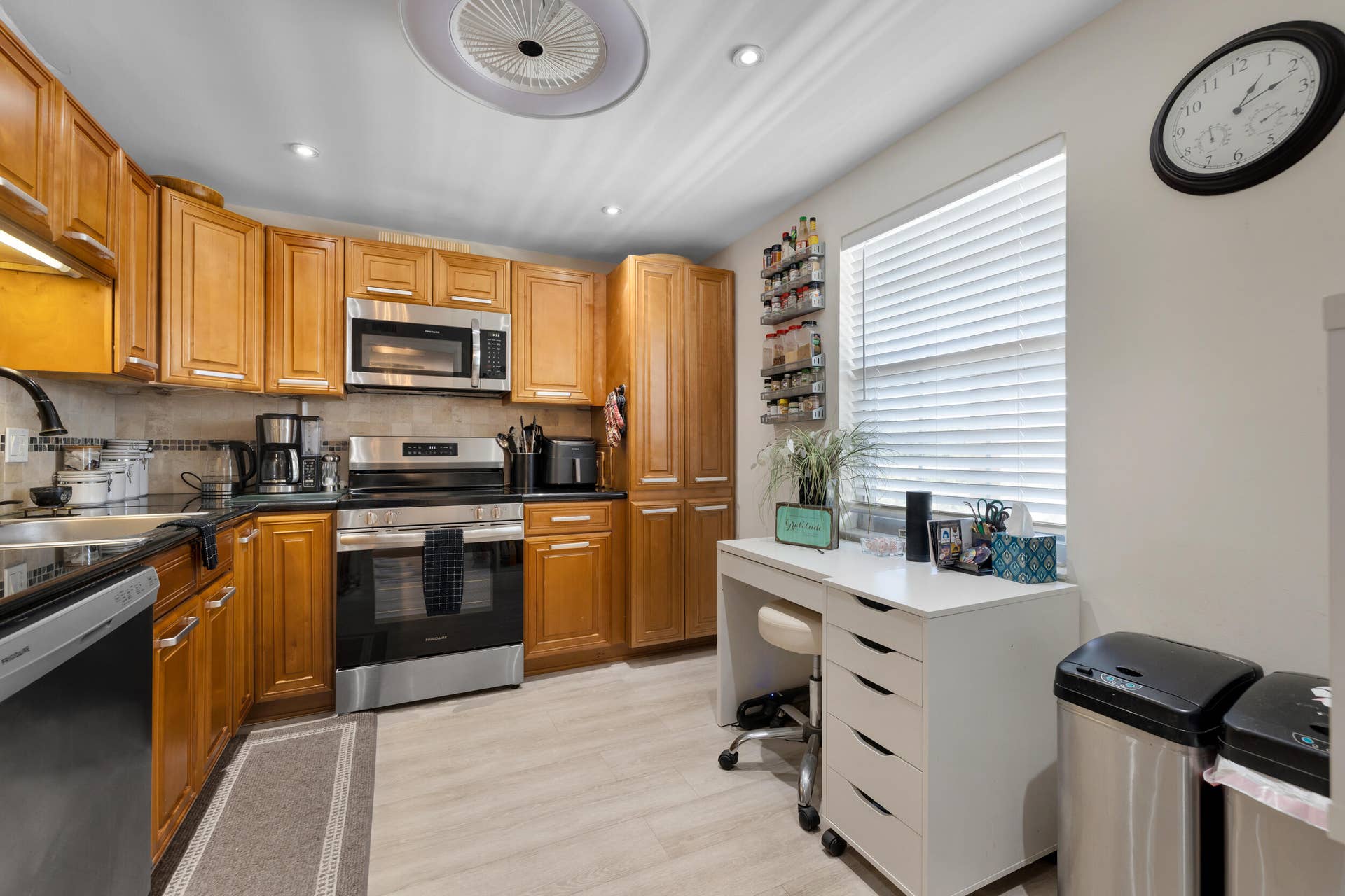 3960 Oaks Clubhouse Drive, #504, Pompano Beach, FL 33069 3960 Oaks Clubhouse Dr-Pompano Beach-Nat
