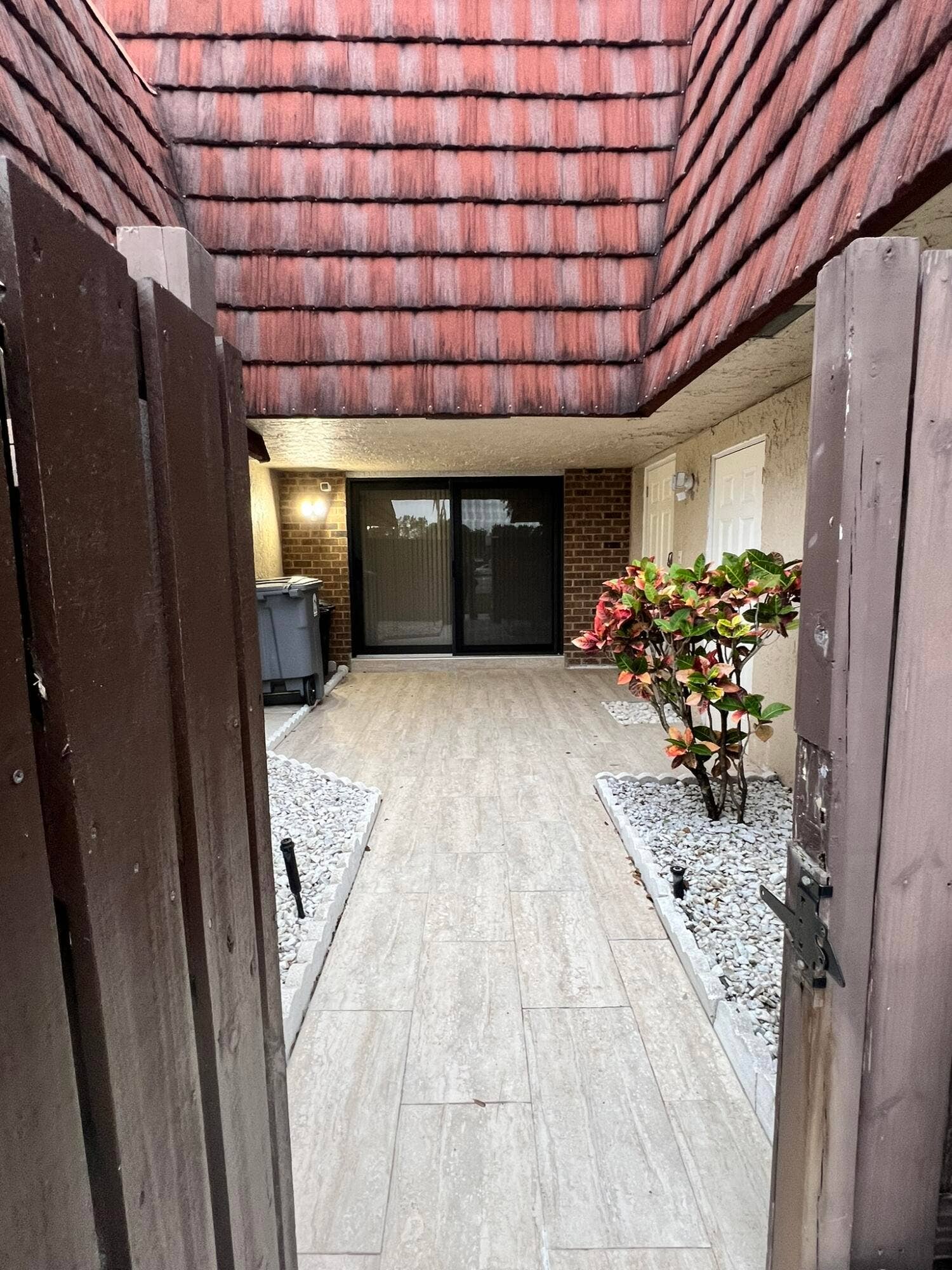 8029 Boca Rio Drive, Boca Raton, FL 33433 Courtyard