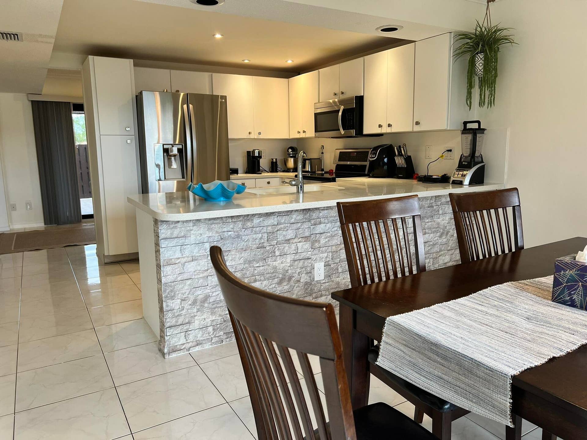 8029 Boca Rio Drive, Boca Raton, FL 33433 Kitchen