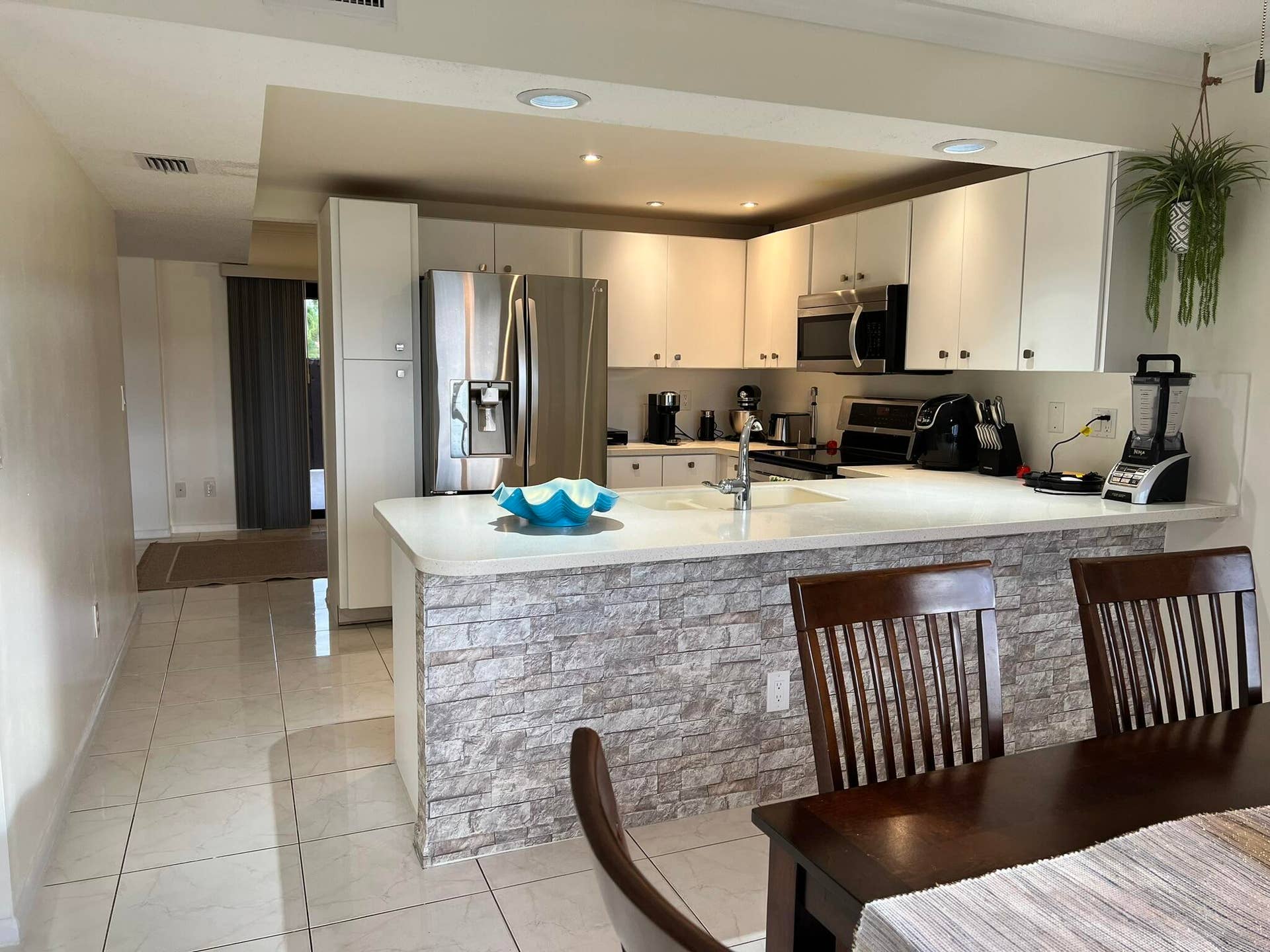 8029 Boca Rio Drive, Boca Raton, FL 33433 Kitchen