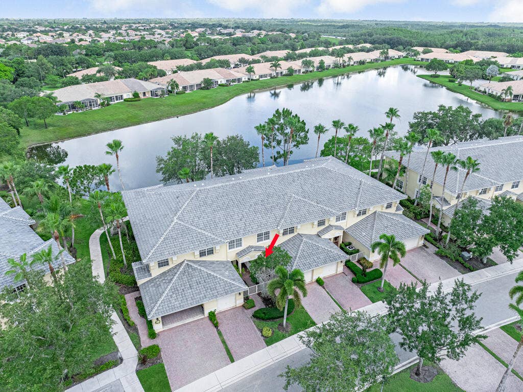 9777 BOWLINE Drive, #102, West Palm Beach, FL 33411 Brand new roofs