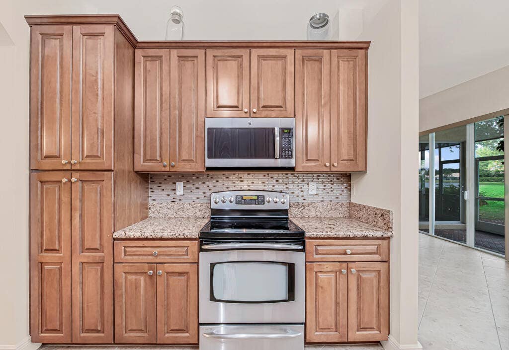 9777 BOWLINE Drive, #102, West Palm Beach, FL 33411 21