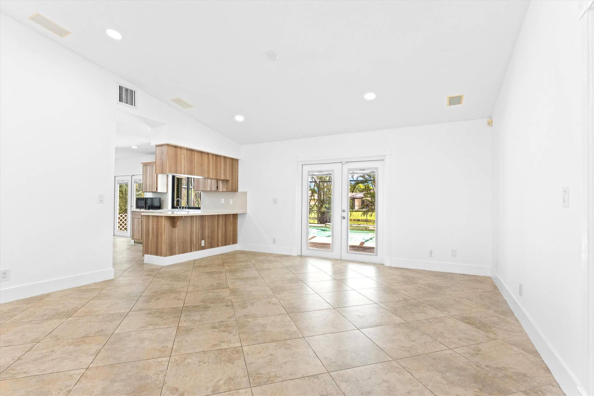 11580 NW 20TH Drive NW, Coral Springs, Coral Springs, FL 33071 Living Room
