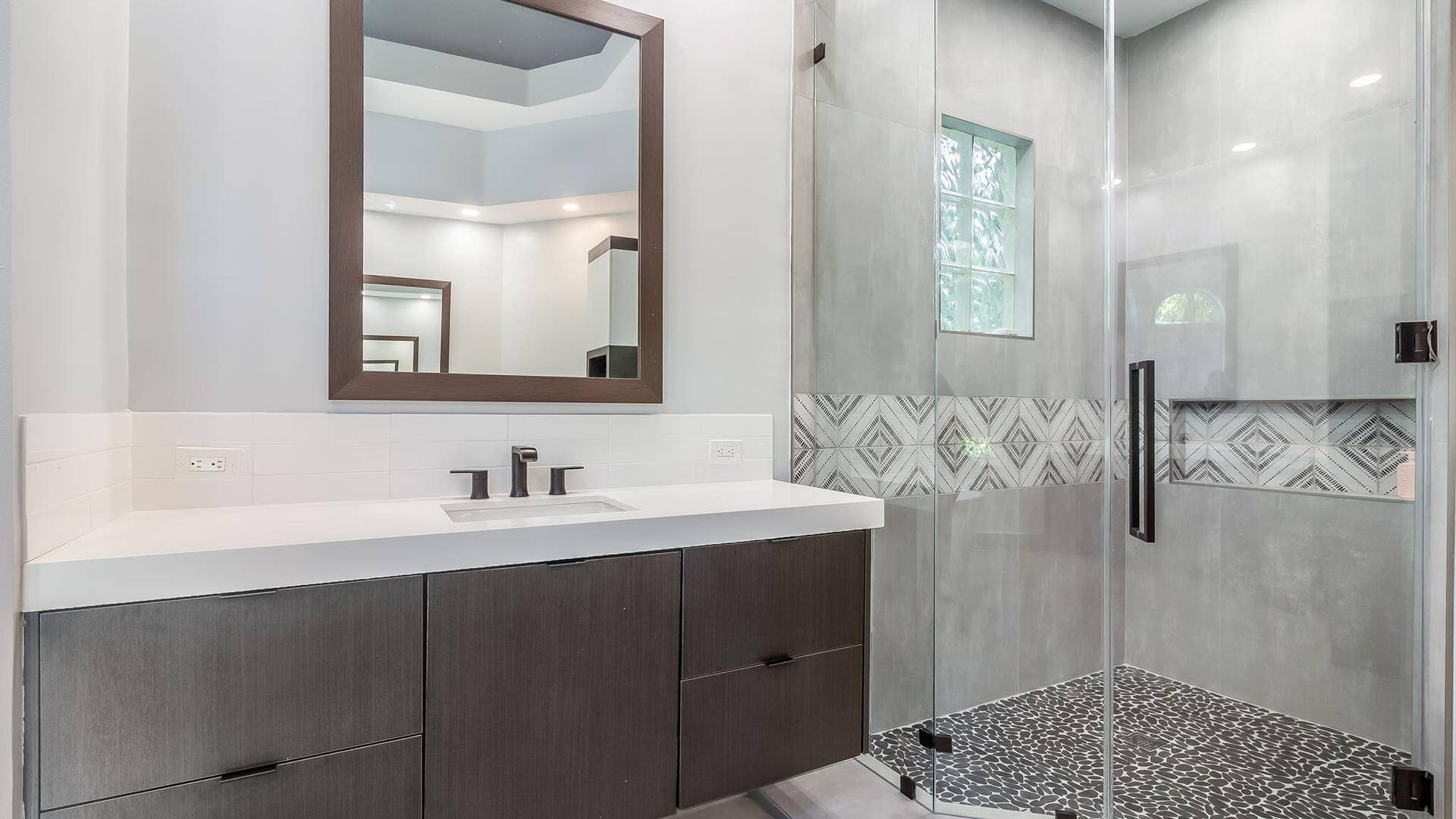 7083 NW 71ST Manor, Parkland, FL 33067 Primary Vanity showing second vanity