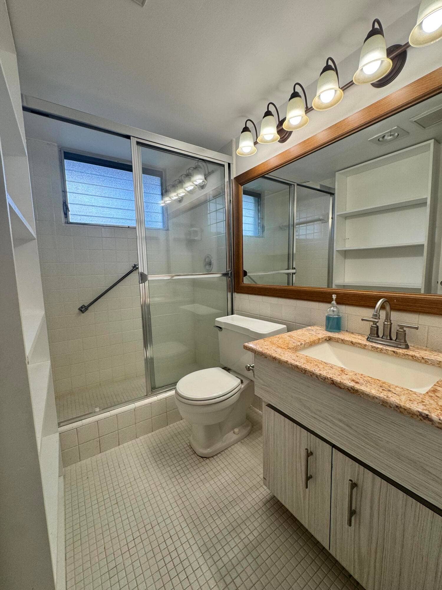 777 SE 2ND Avenue, #213, Deerfield Beach, FL 33441 PRIMARY BATHROOM