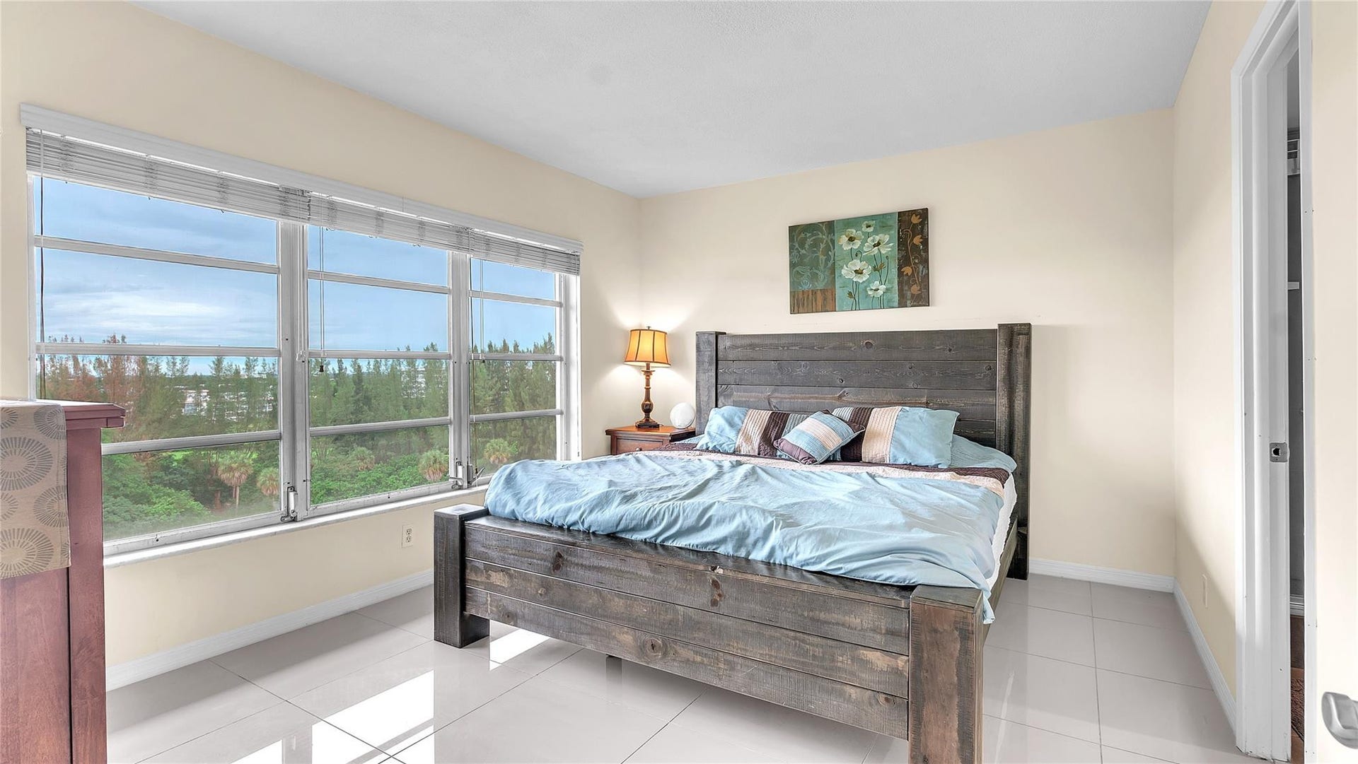 3150 N Palm Aire Drive, #909, Pompano Beach, FL 33069 Photo 16