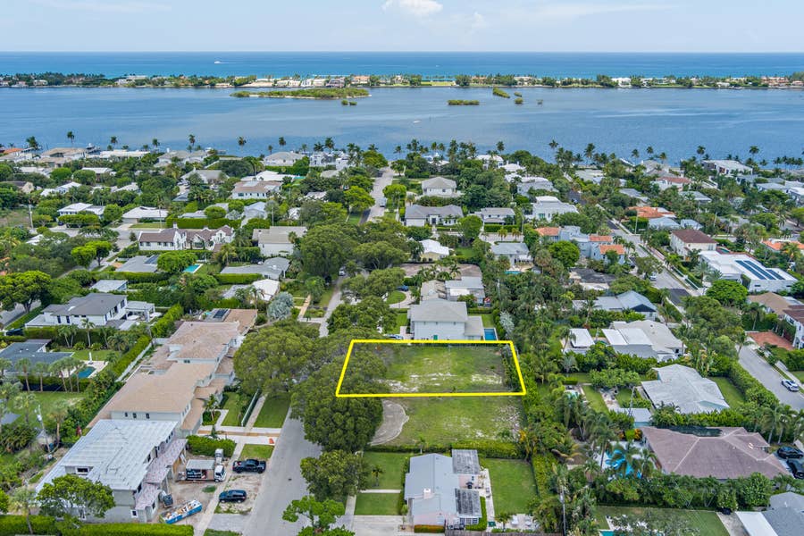 Property photo for 230 Forest Hill Boulevard, West Palm Beach, FL