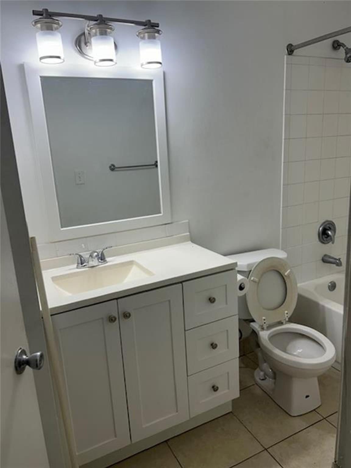 1089 N Benoist Farms Road, #301, West Palm Beach, West Palm Beach, FL 33411 Photo 13