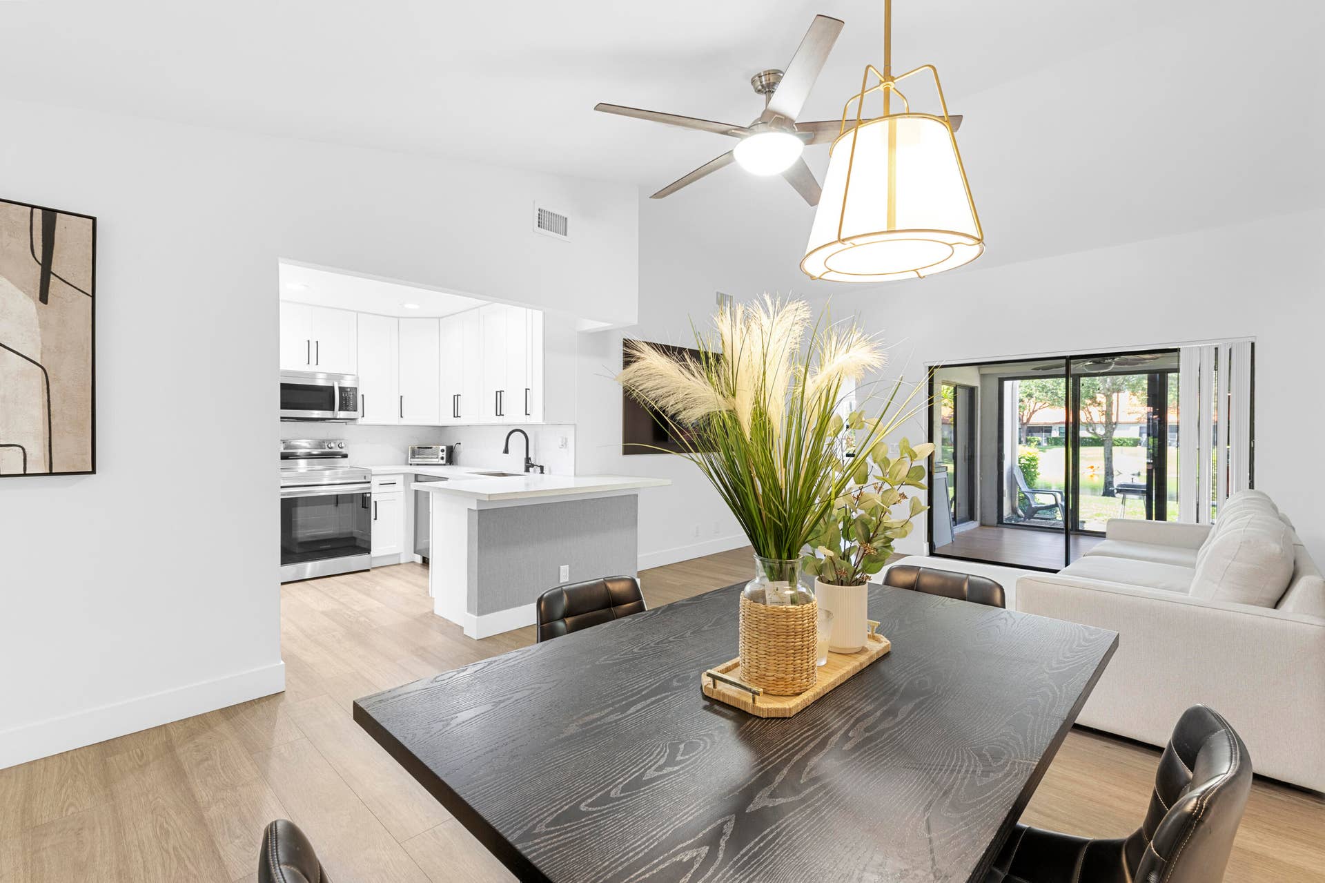 84 CENTENNIAL Court, Deerfield Beach, FL 33442 R6II5922