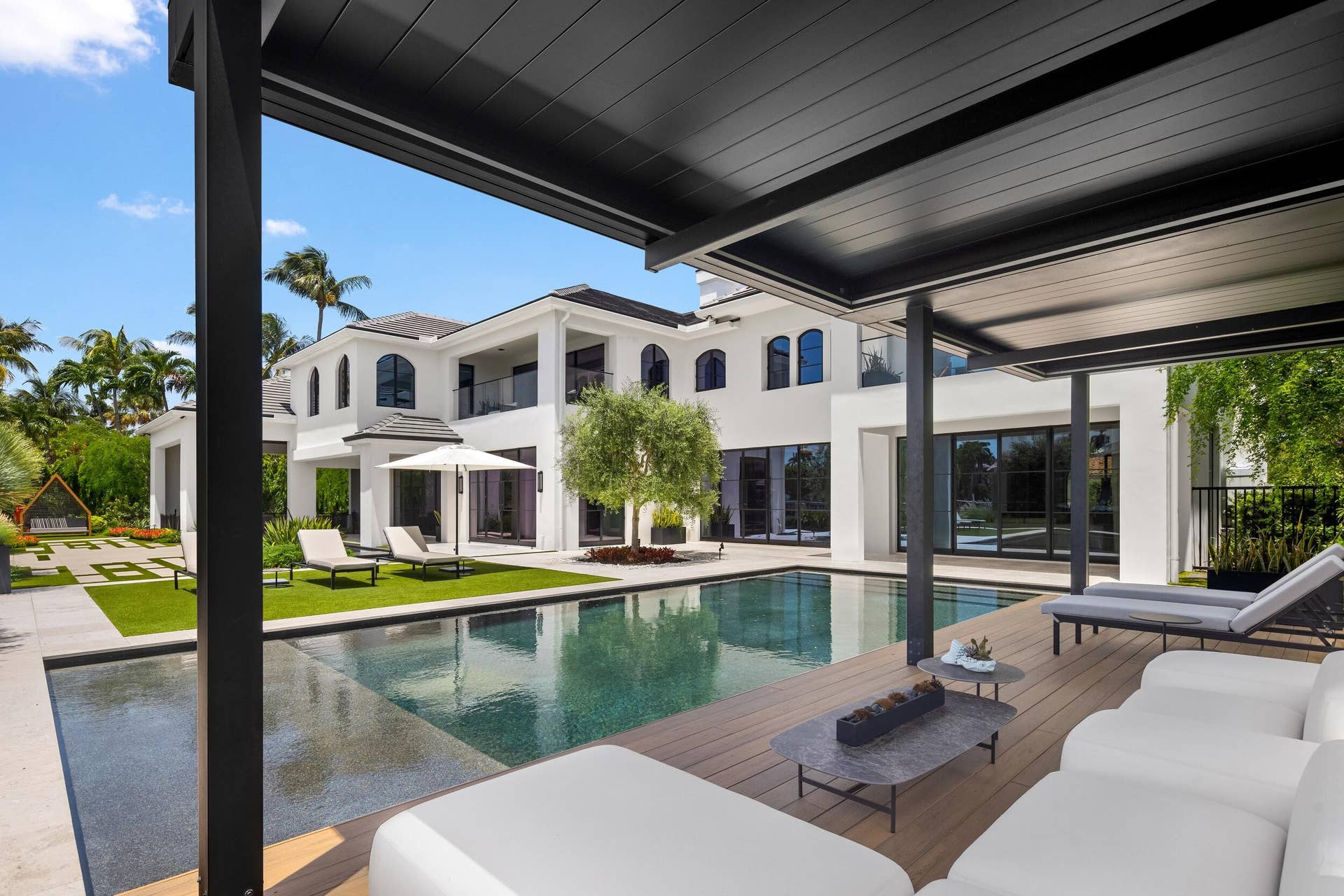 2401 Spanish River Road, Boca Raton, FL 33432 Pool 3