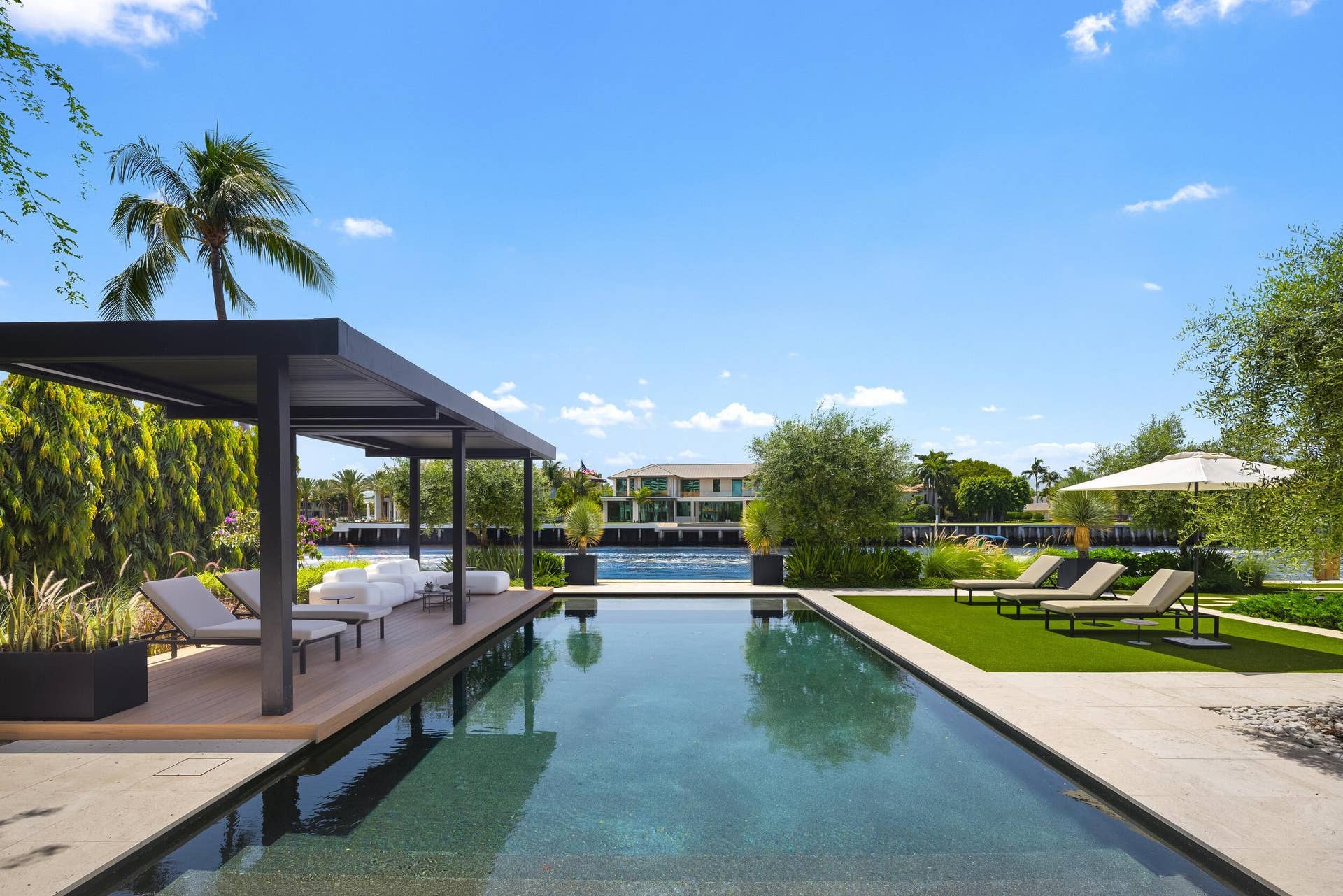 2401 Spanish River Road, Boca Raton, FL 33432 Pool 7
