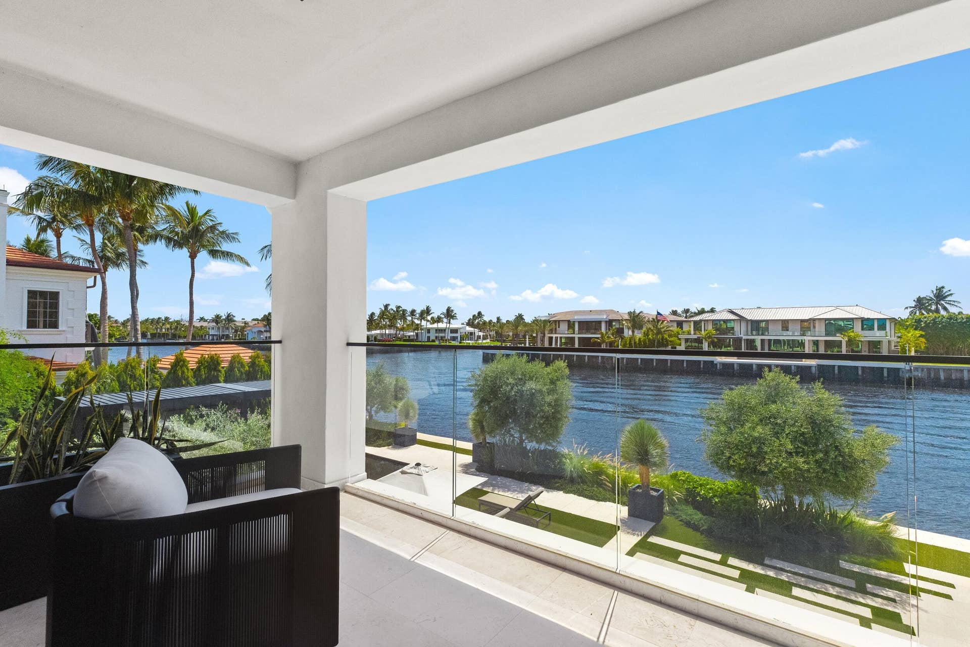 2401 Spanish River Road, Boca Raton, FL 33432 Terrace 1
