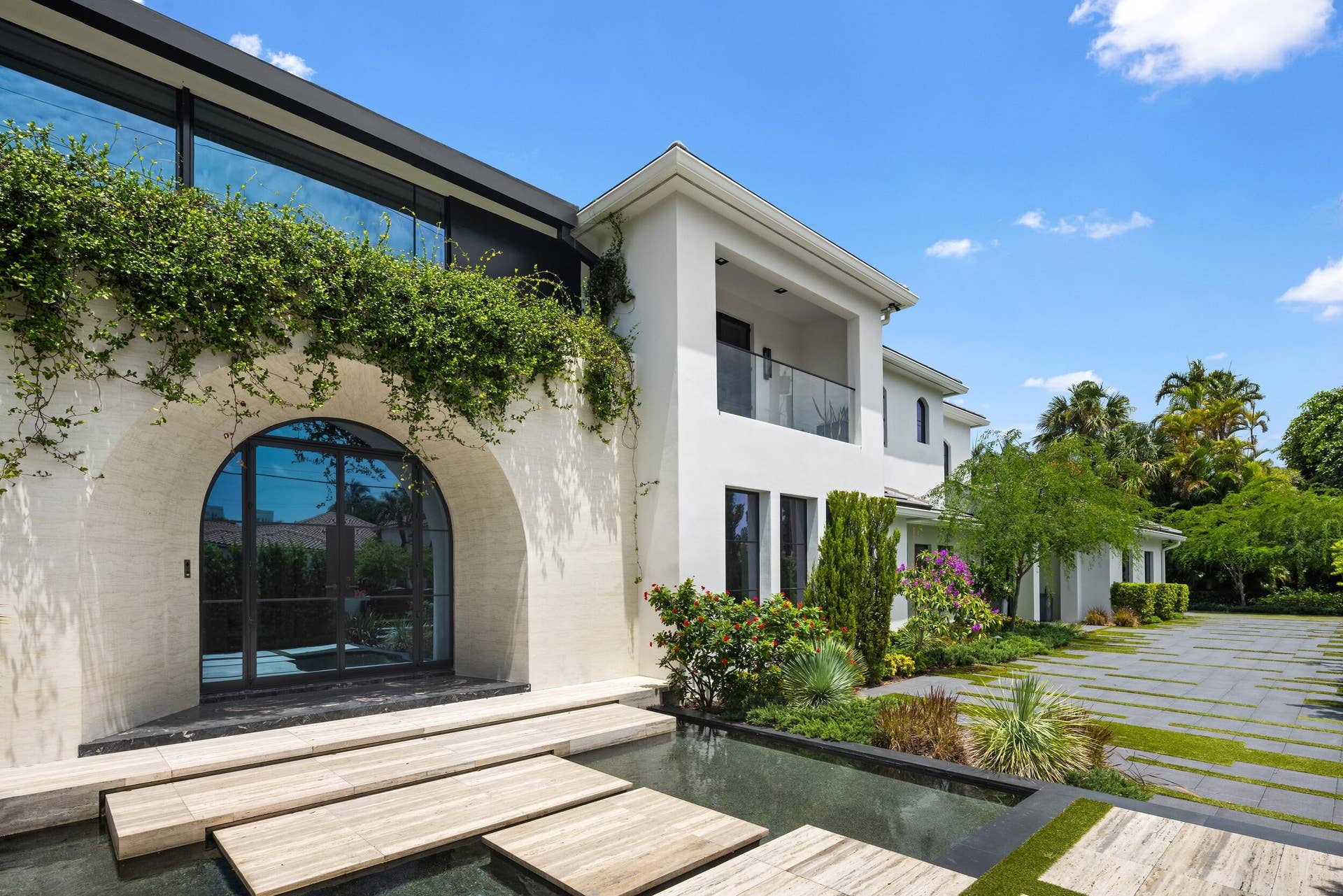 2401 Spanish River Road, Boca Raton, FL 33432 Front 5