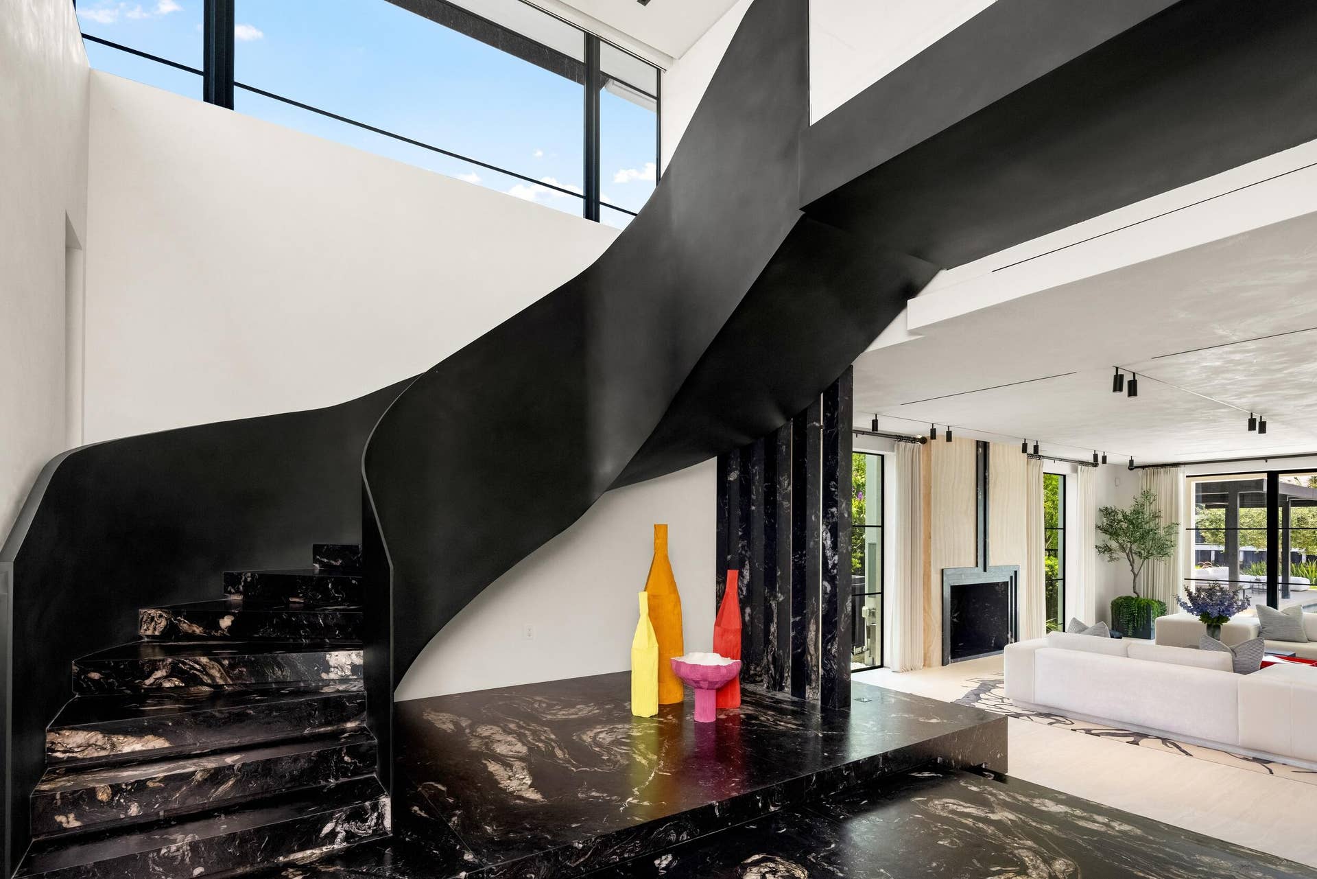 2401 Spanish River Road, Boca Raton, FL 33432 Foyer 2