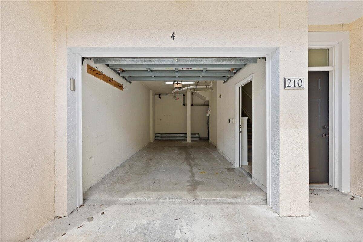 155 GALICIA Way, #210, Jupiter, FL 33458 27-424A4969