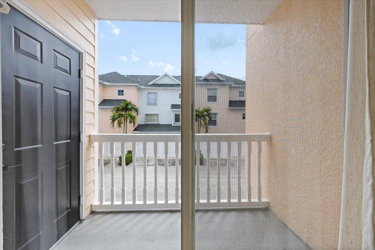 155 GALICIA Way, #210, Jupiter, FL 33458 15-424A5039