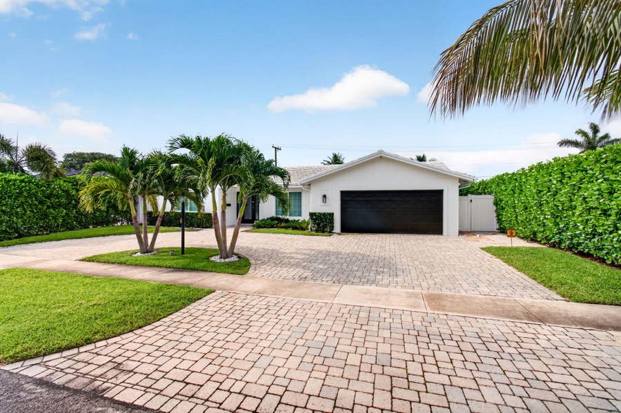 Property photo for 998 SW 7th Street, Boca Raton, FL