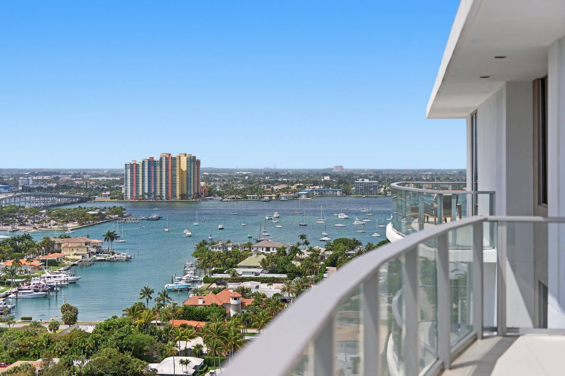 3100 N OCEAN Drive, #P-PH4, Singer Island, FL 33404 39__jjl2811