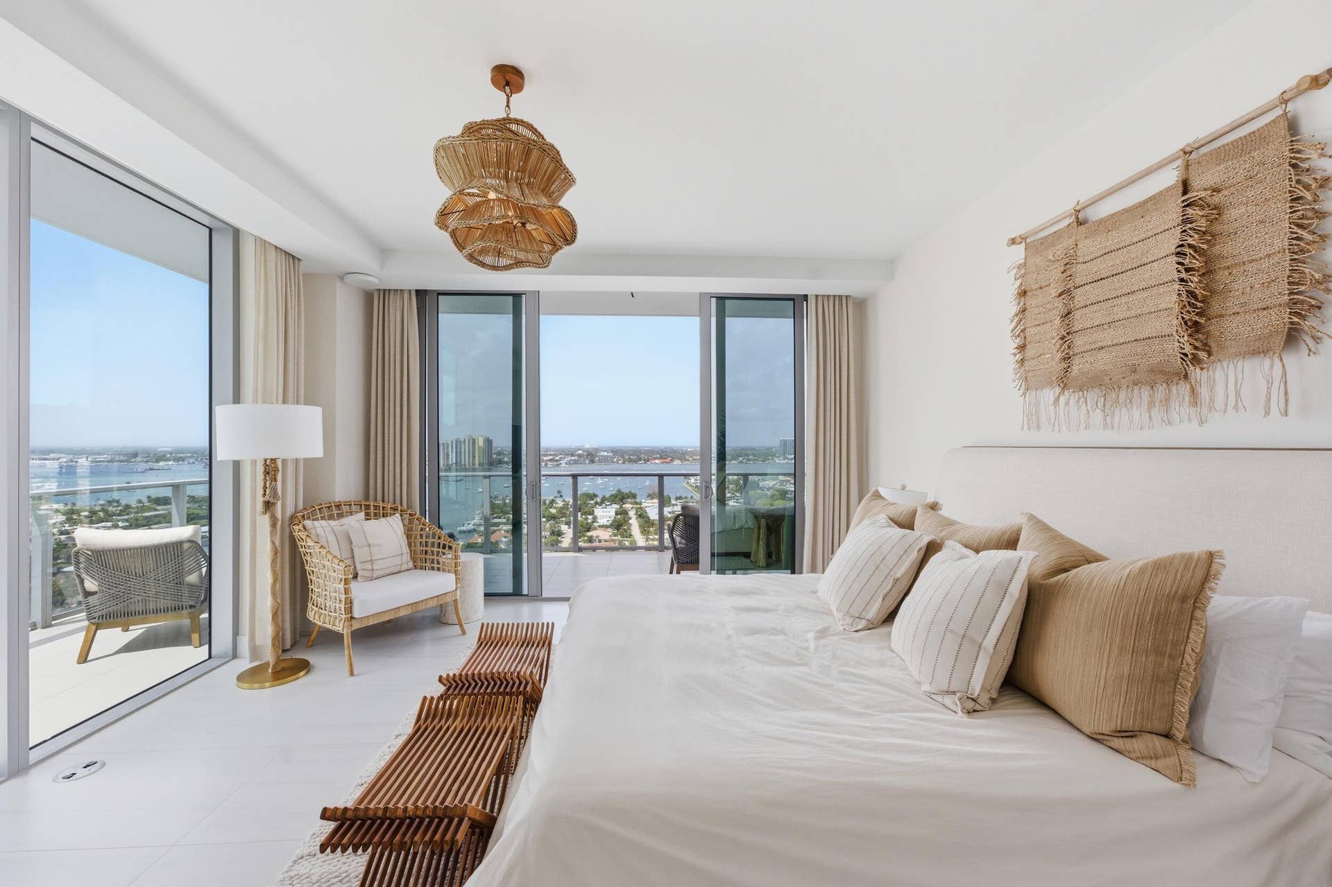 3100 N OCEAN Drive, #P-PH4, Singer Island, FL 33404 11__jjl2656