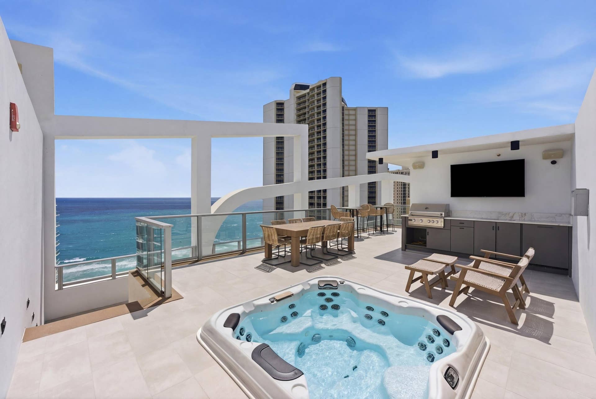 3100 N OCEAN Drive, #P-PH4, Singer Island, FL 33404 55__jjl2891