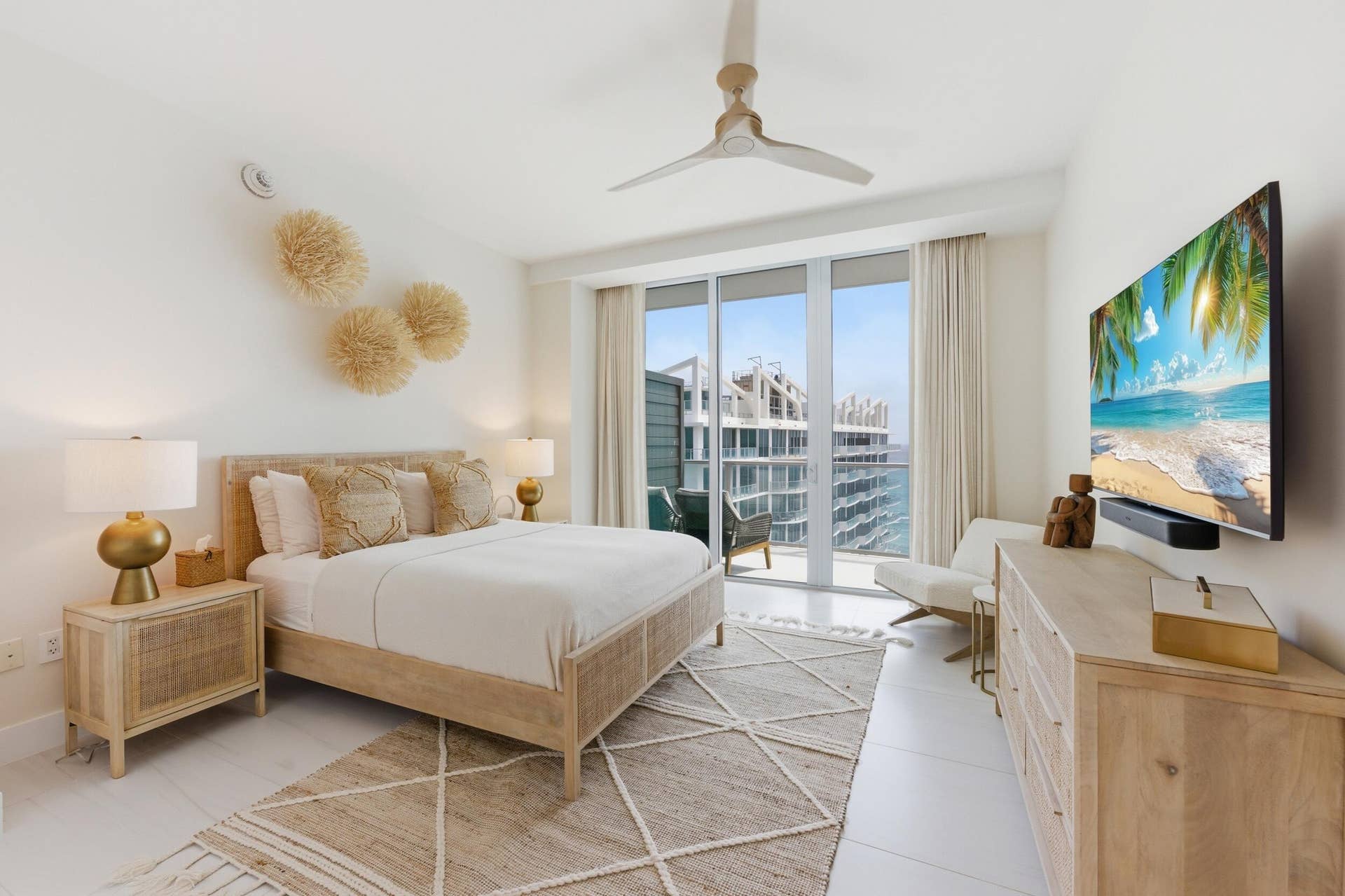 3100 N OCEAN Drive, #P-PH4, Singer Island, FL 33404 47__jjl2851