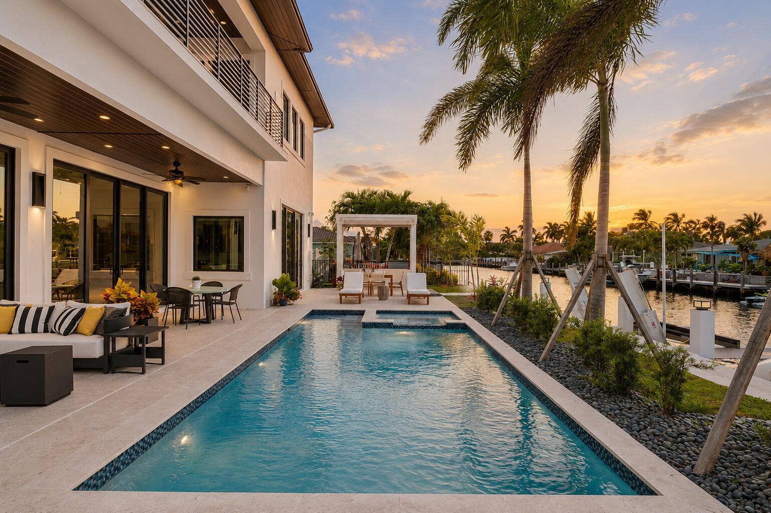 3750 NE 26TH Avenue, Lighthouse Point, FL 33064 Sunrise pool