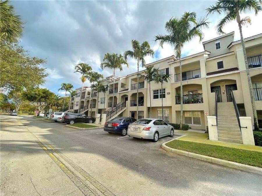 Property photo for 5820 W Sample Road, #305, Coral Springs, FL