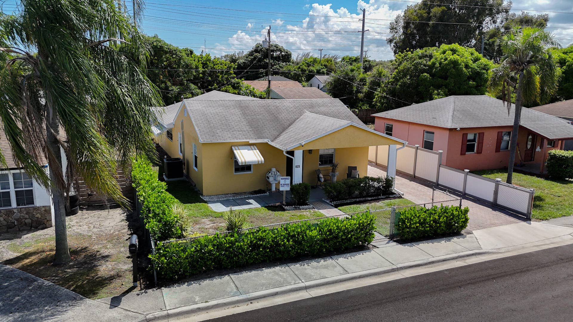 625 W 2ND Street, Riviera Beach, FL 33404 625 W 2nd St (39)