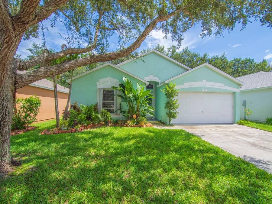 Property photo for 1007 E 13TH Square, Vero Beach, FL