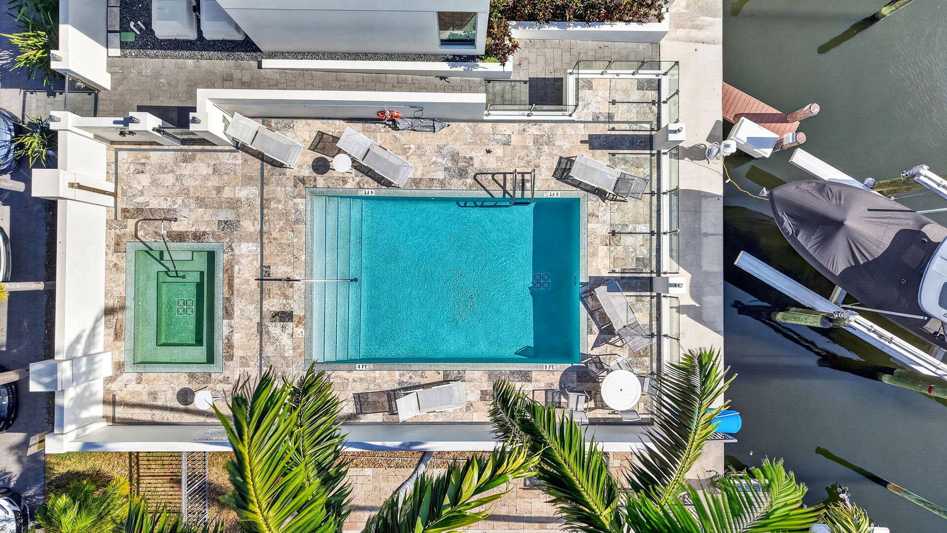 244 Garden Court, Lauderdale By The Sea, FL 33308 84-web-or-mls-DJI_20260819170620_0156_D