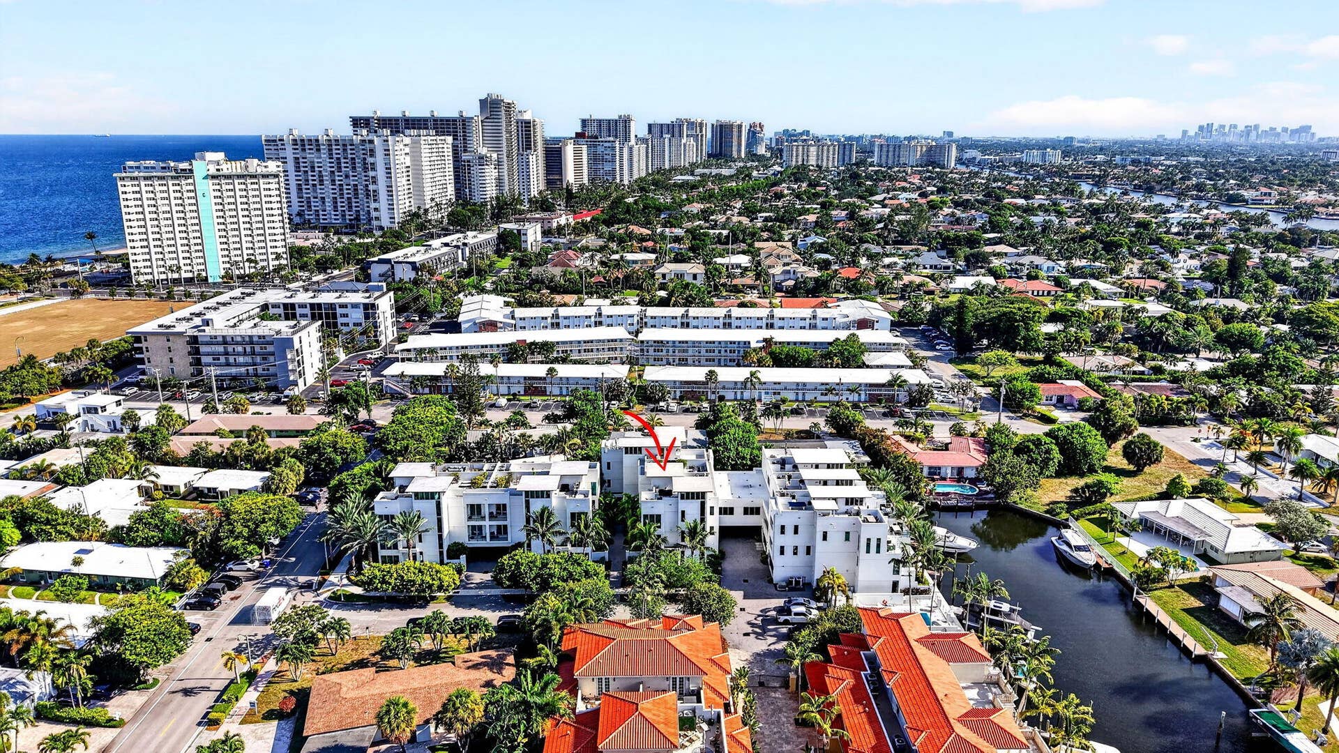 244 Garden Court, Lauderdale By The Sea, FL 33308 95-web-or-mls-DJI_20260819170837_0211_D