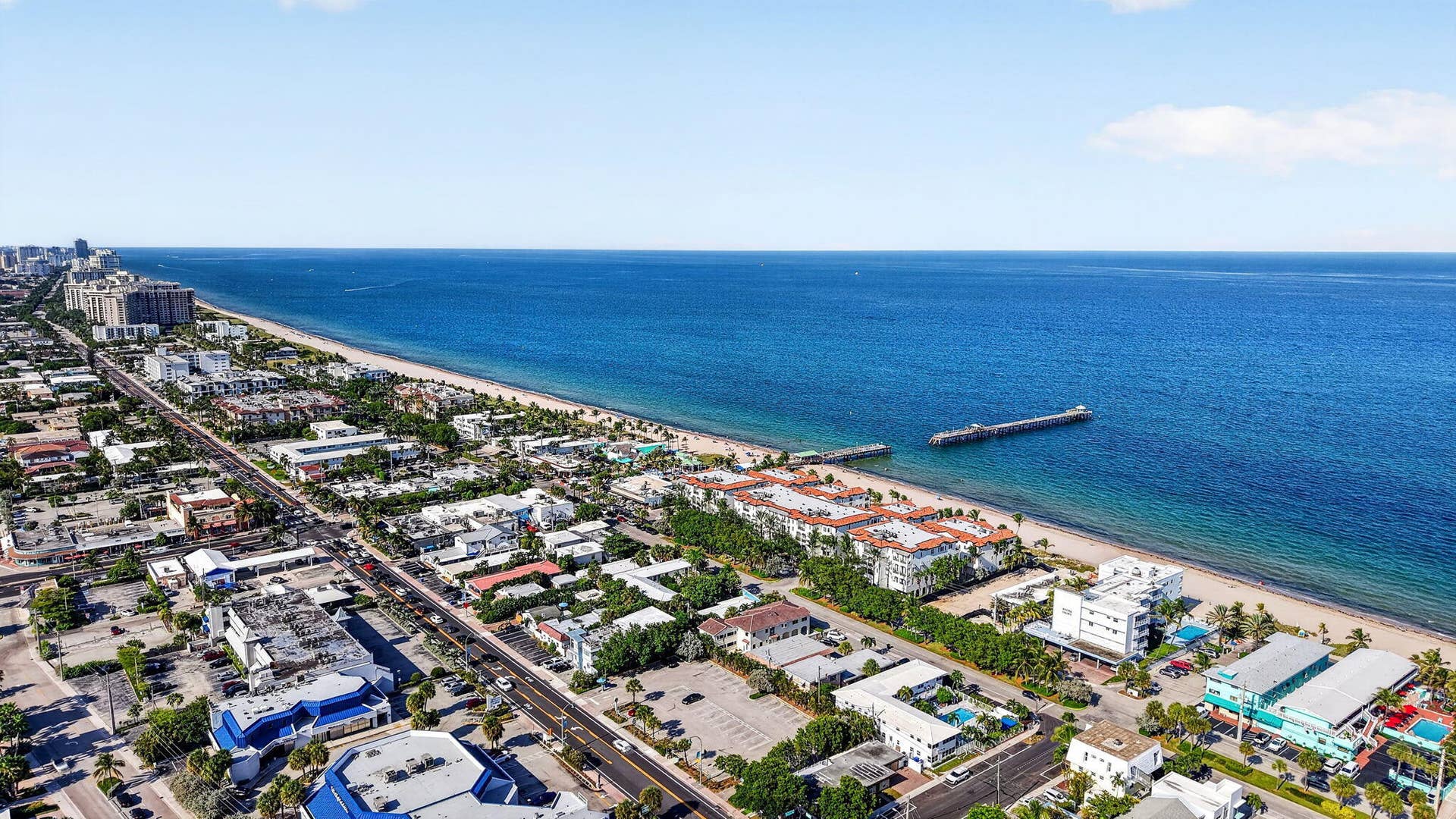244 Garden Court, Lauderdale By The Sea, FL 33308 97-web-or-mls-DJI_20260819170904_0221_D