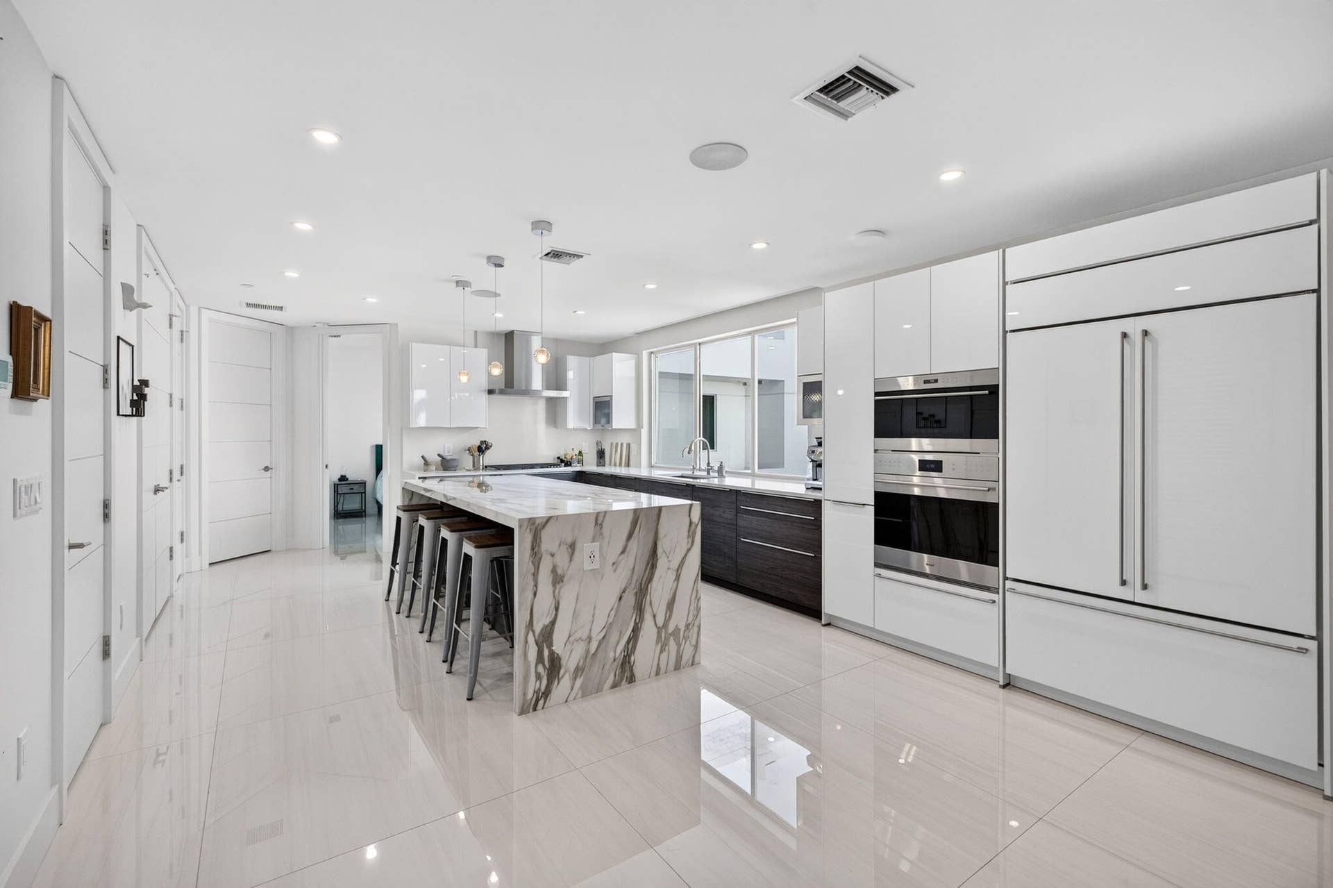 244 Garden Court, Lauderdale By The Sea, FL 33308 28-web-or-mls-699A3767