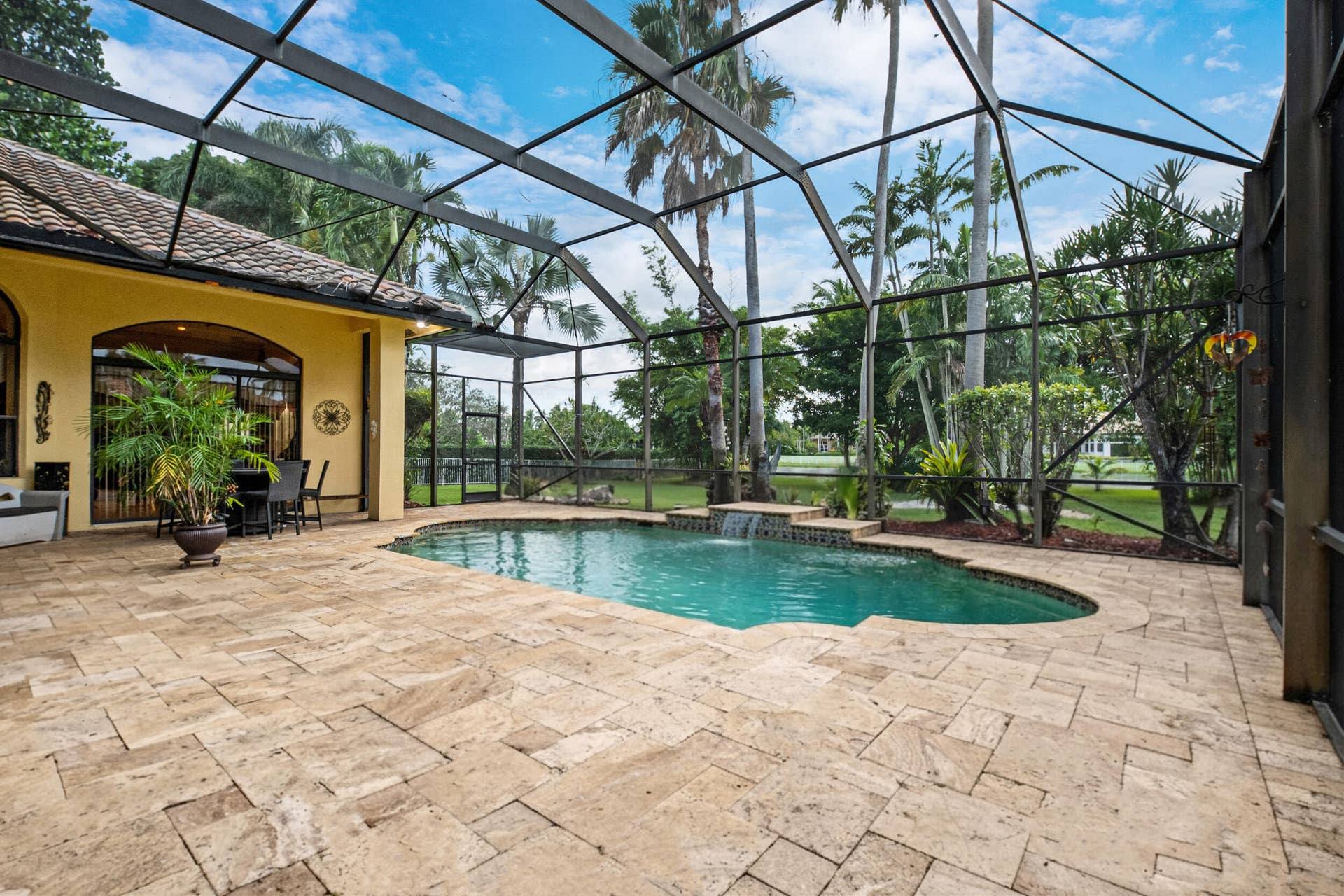2191 SW 131st Terrace, Davie, FL 33325 48_accutour_02 2191-sw-131st-terrace-048