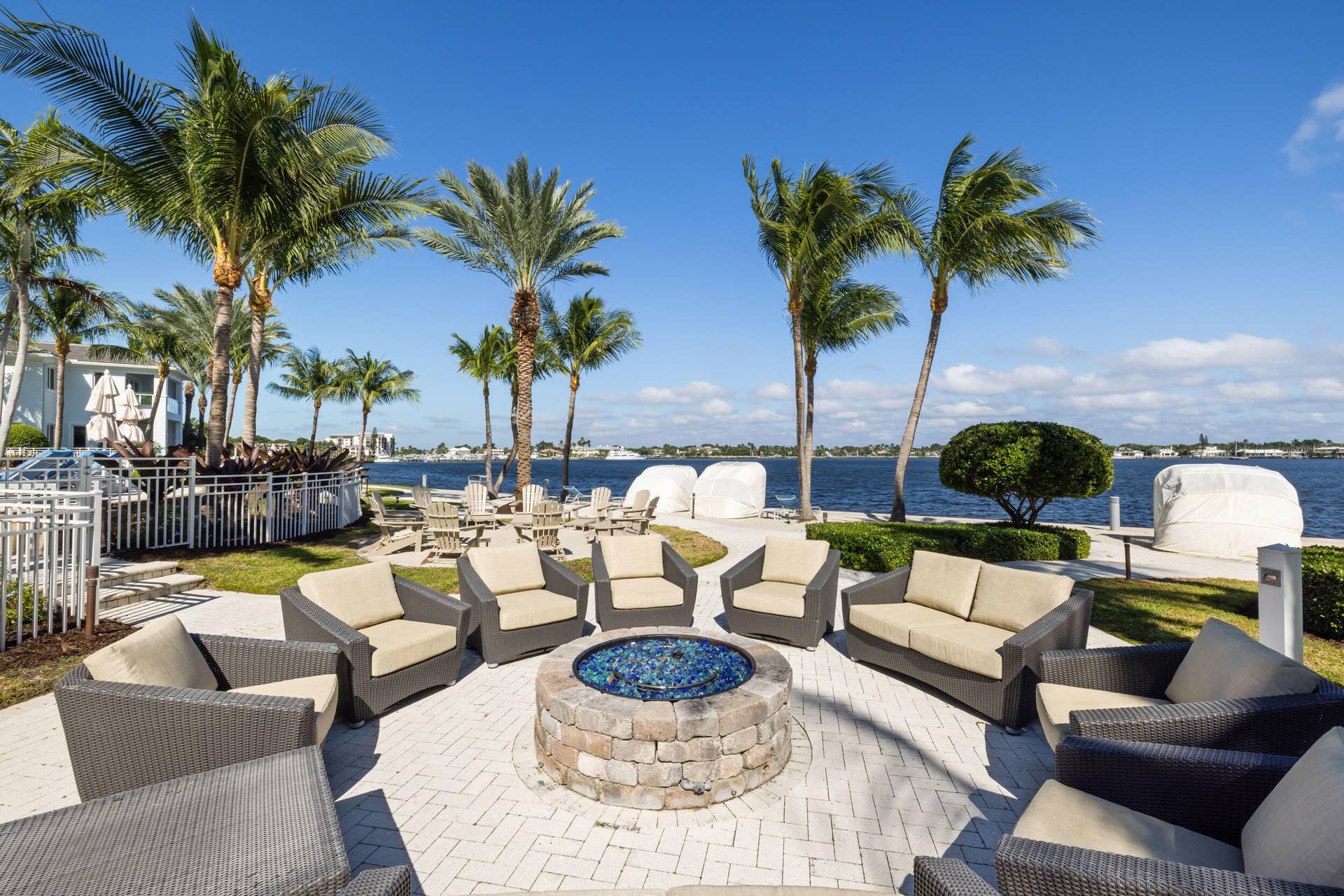 2 WATER CLUB Way, #1003, North Palm Beach, FL 33408 Building Fire Pit