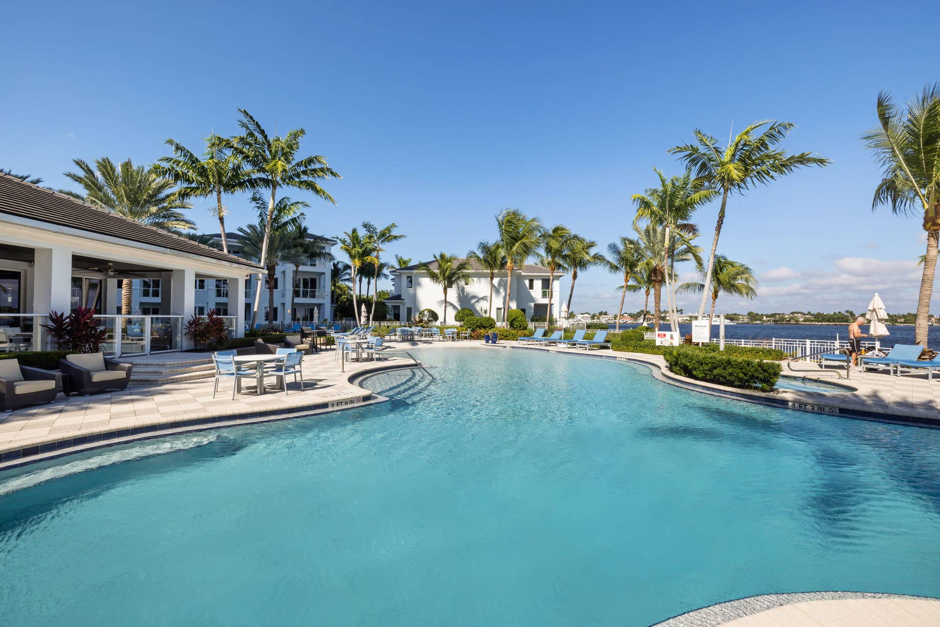2 WATER CLUB Way, #1003, North Palm Beach, FL 33408 Building Pool