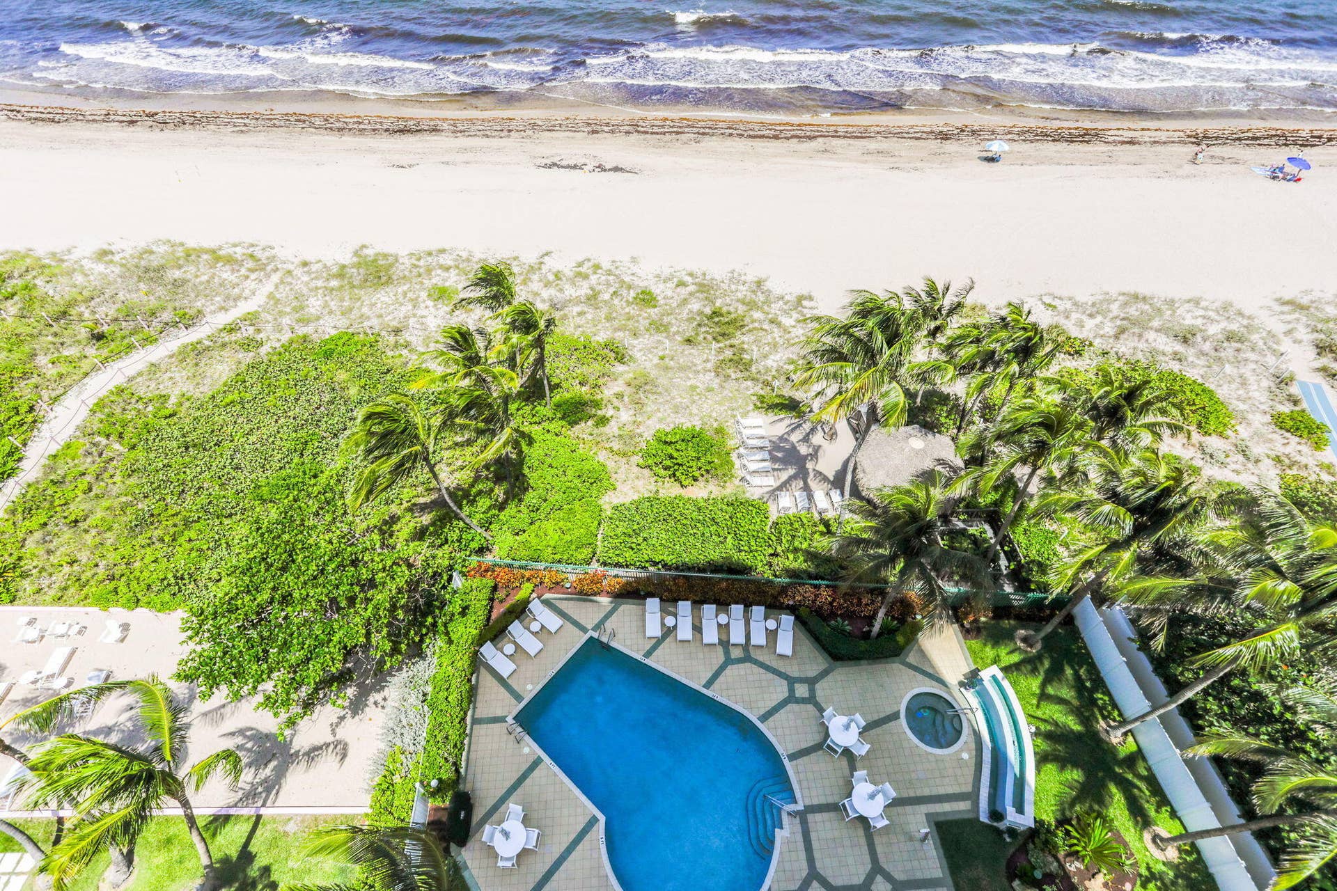 1430 S OCEAN Boulevard, #10-A, Lauderdale By The Sea, FL 33062 Your Pool & Beach View