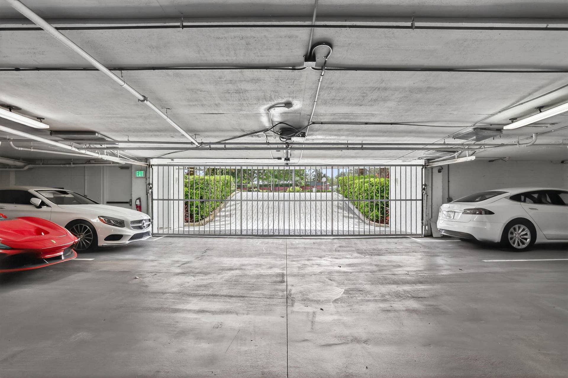 1430 S OCEAN Boulevard, #10-A, Lauderdale By The Sea, FL 33062 Gated Garage