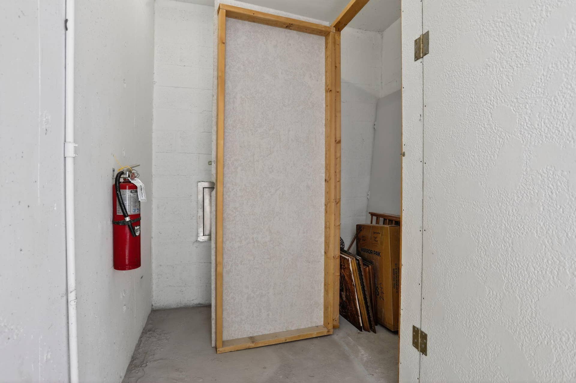 1430 S OCEAN Boulevard, #10-A, Lauderdale By The Sea, FL 33062 Large Storage Unit
