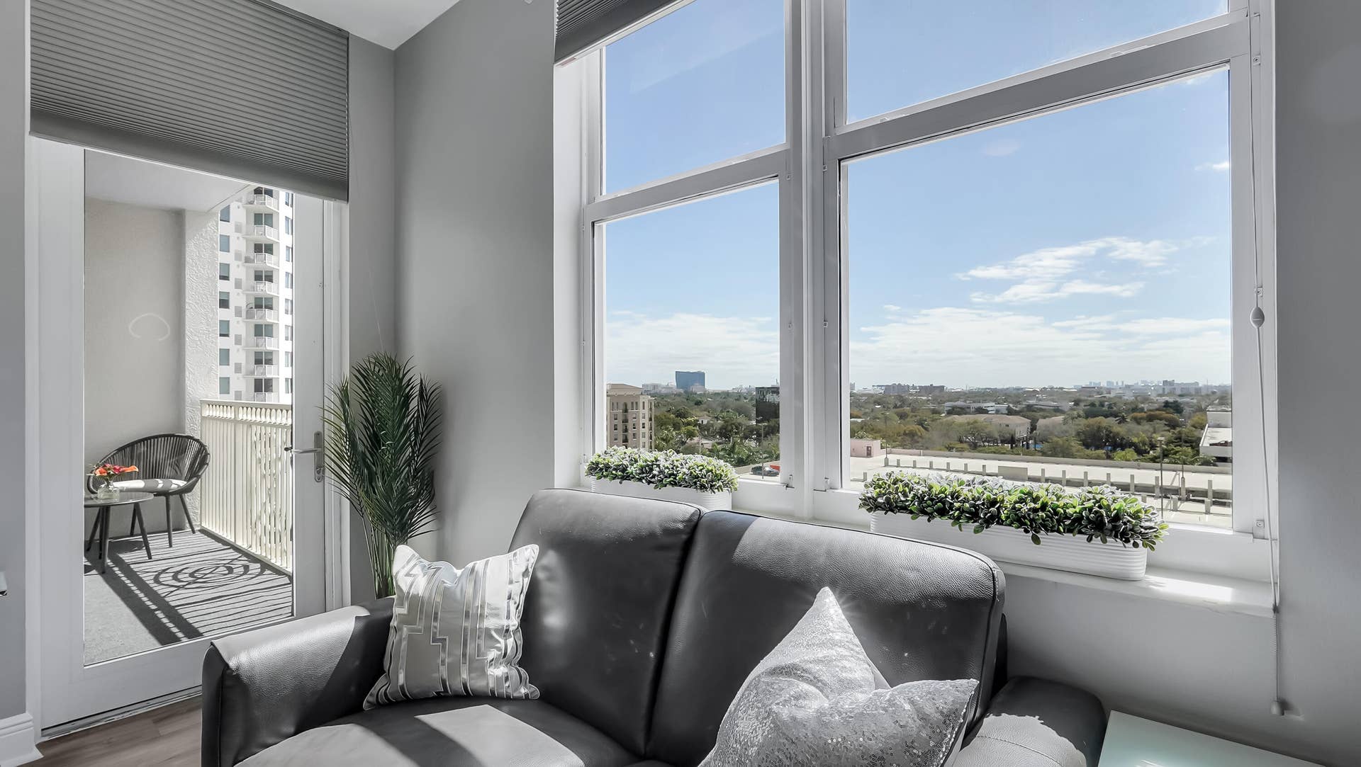 511 SE 5th Avenue, #908, Fort Lauderdale, FL 33301 DSC05684