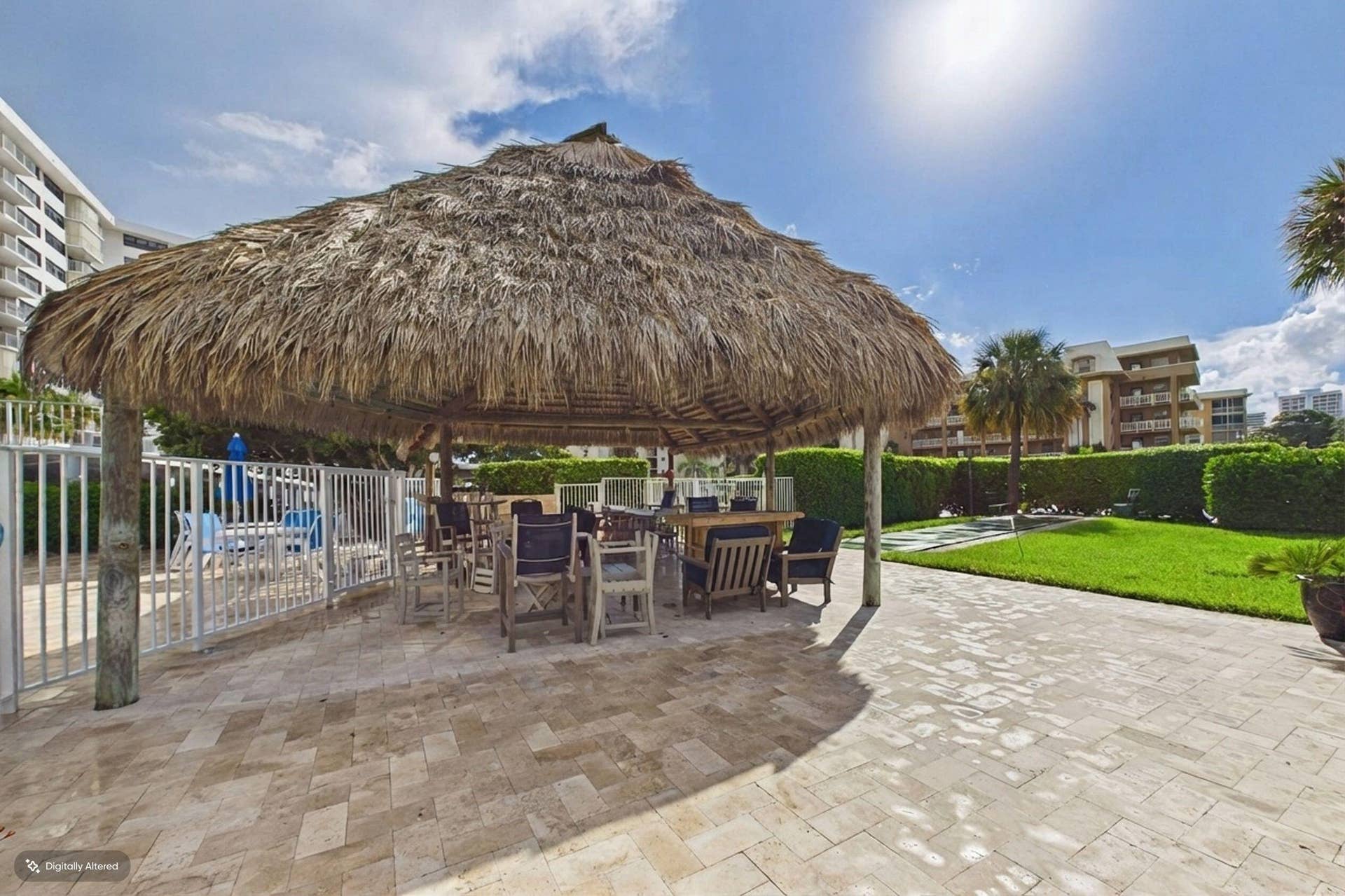 336 GOLFVIEW Road, #708, North Palm Beach, FL 33408 Tiki Hut