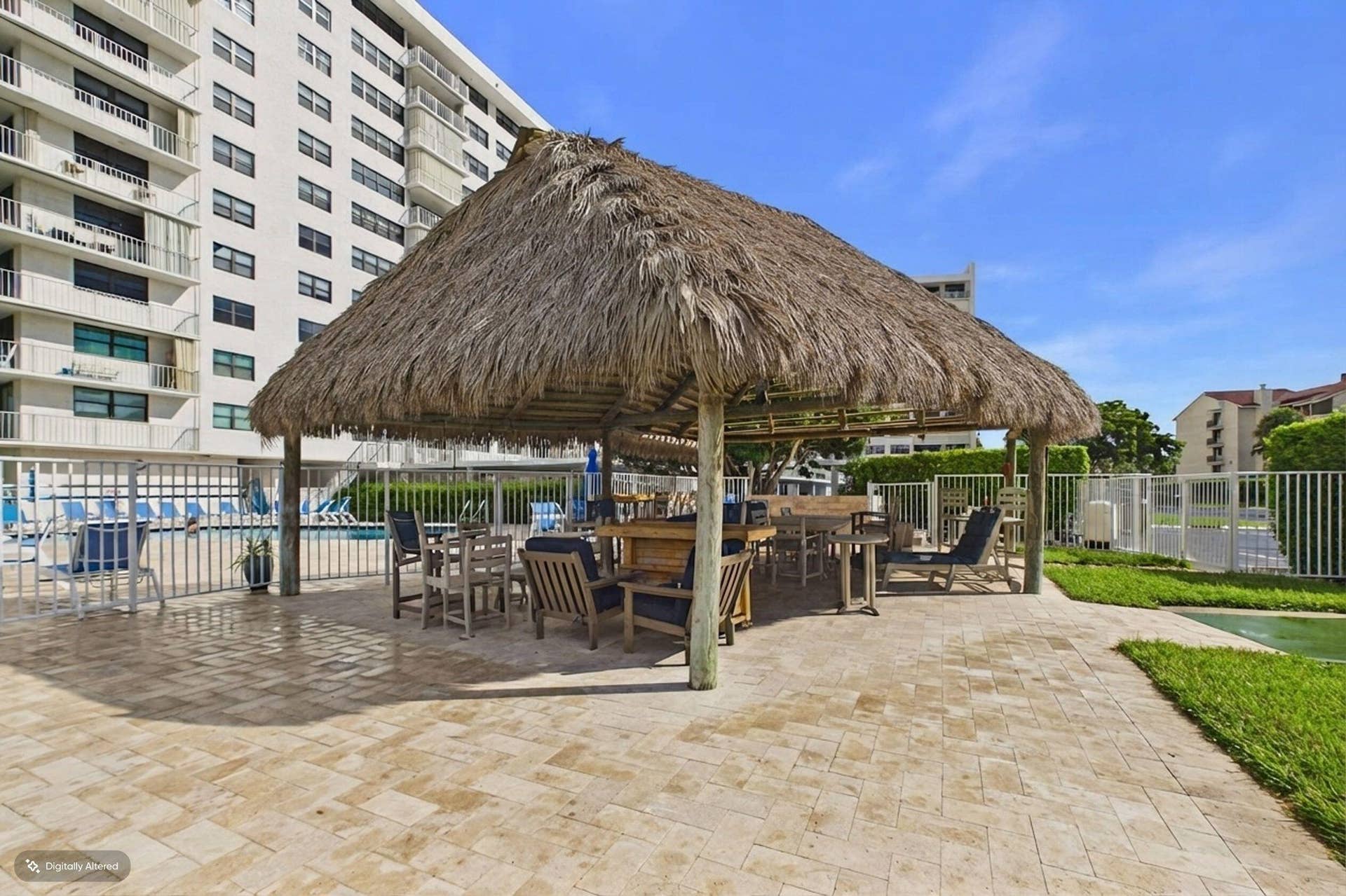 336 GOLFVIEW Road, #708, North Palm Beach, FL 33408 Tiki Hut