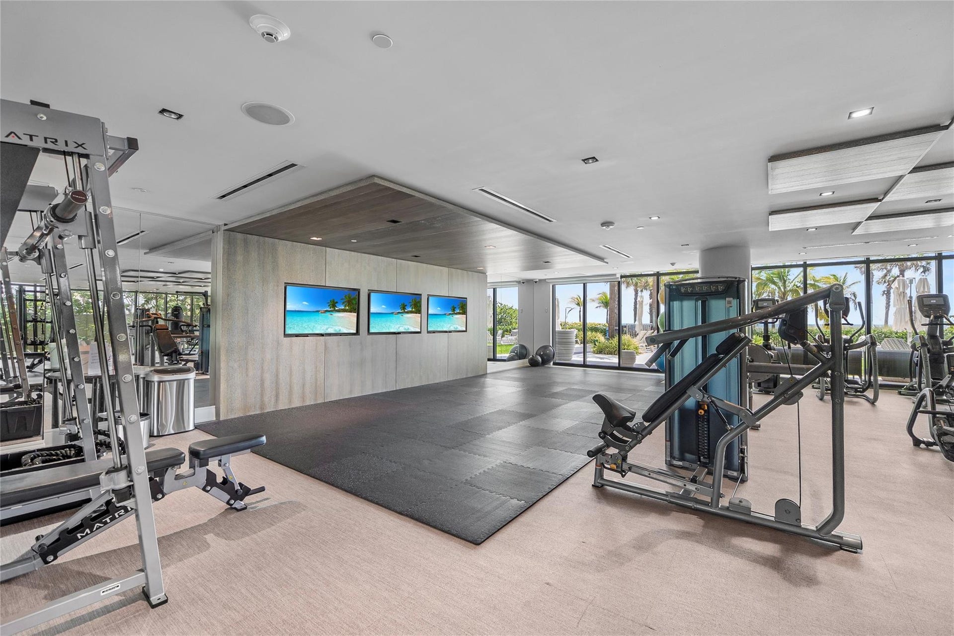 730 N OCEAN Boulevard, #1501, Pompano Beach, FL 33062 Gym