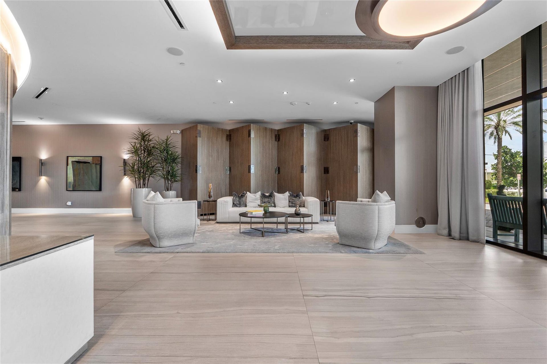 730 N OCEAN Boulevard, #1501, Pompano Beach, FL 33062 Lobby Entrance