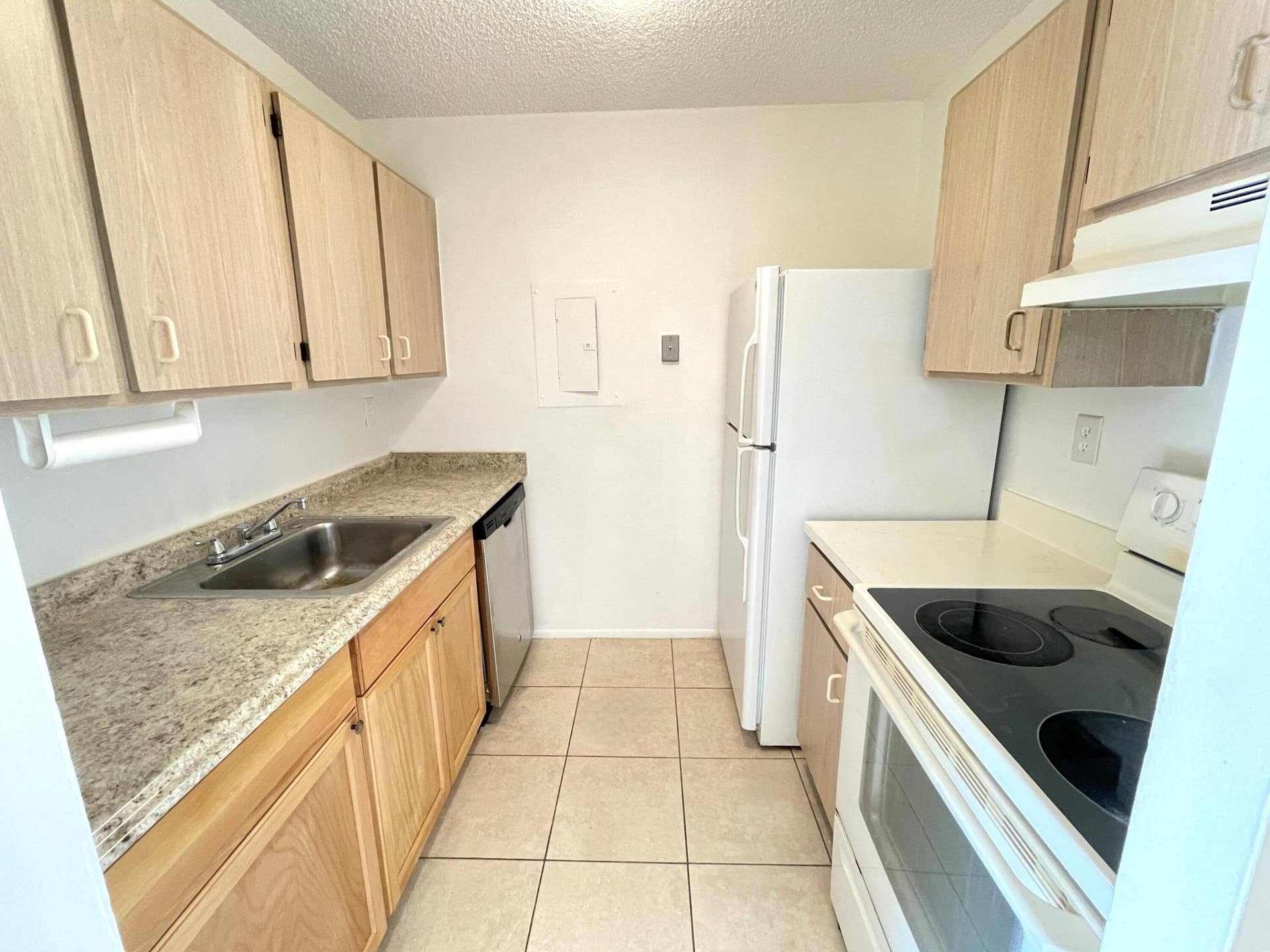 1101 N BENOIST FARMS Road, #101, West Palm Beach, West Palm Beach, FL 33411 1