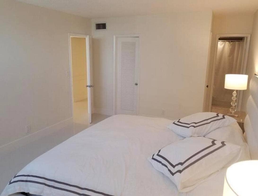 336 N BIRCH Road, #10C, Fort Lauderdale, Fort Lauderdale, FL 33304 IMG_0428